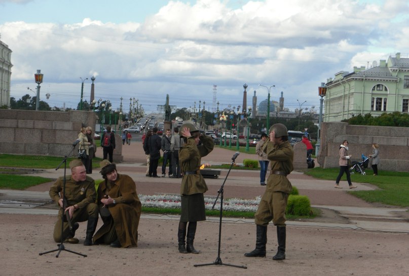 От героев былых времён не осталось порой имён - песня из к/ф 